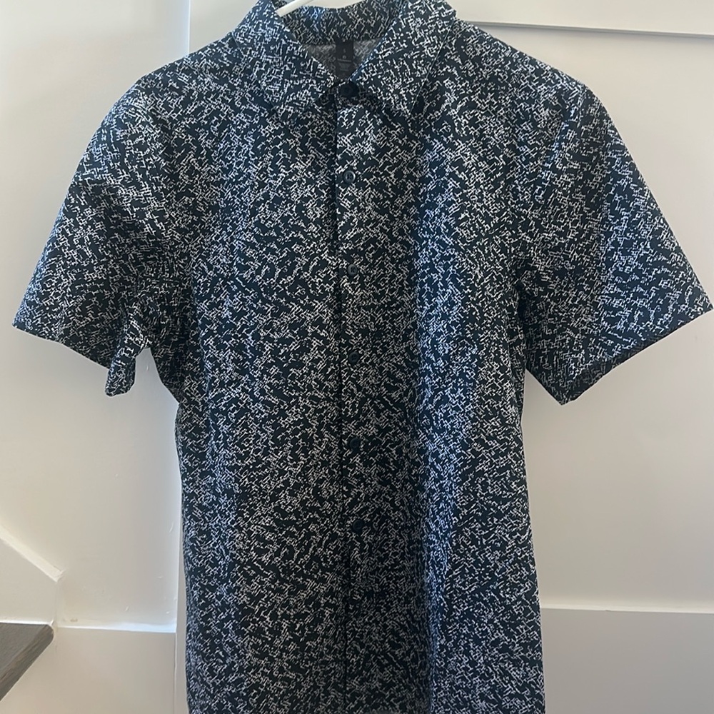 Lululemon Airing Easy Short-Sleeve Shirt